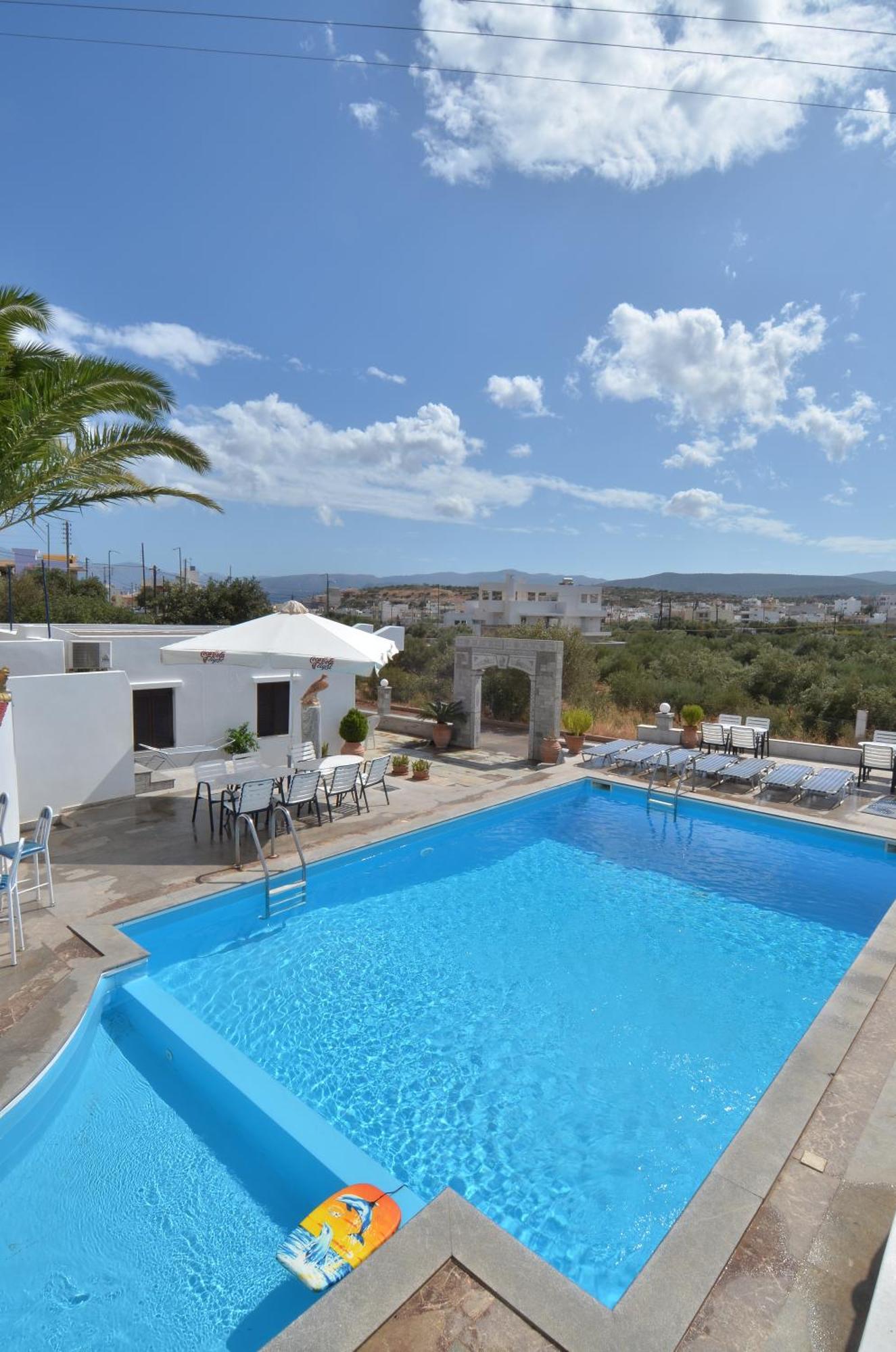 Manos Apartments Agios Nikolaos Exterior foto